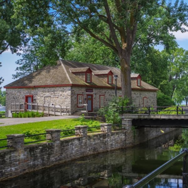 lieu_historique_national_du_commerce_de_la_fourrure_a_lachine_1