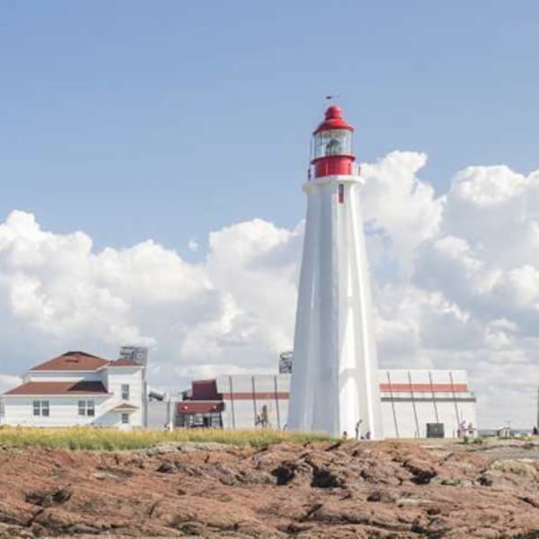 lieu_historique_national_du_phare_de_pointe_au_pere_1