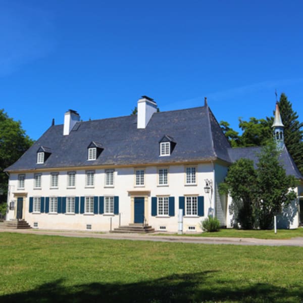 manoir_mauvide_genest_1