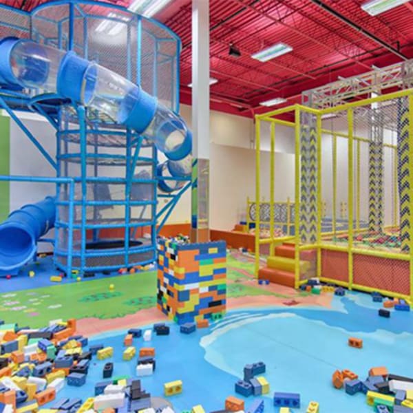 Mégamaze Centre d'Amusement Blainville