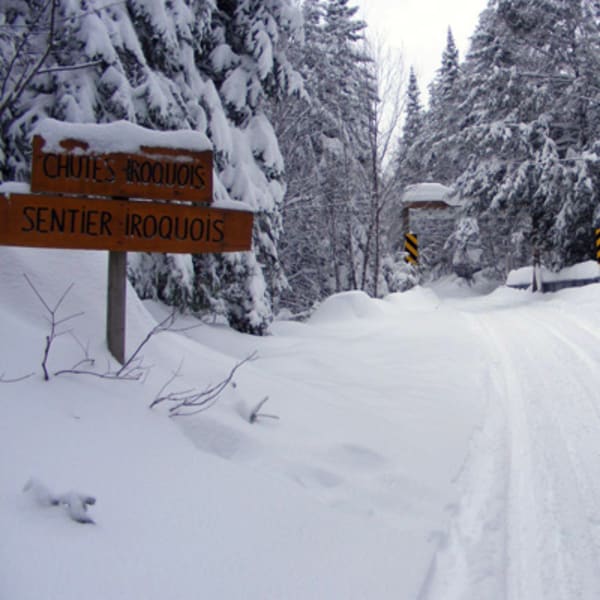 motoneige_et_quad_cet_hiver_en_petite_nation_1_h