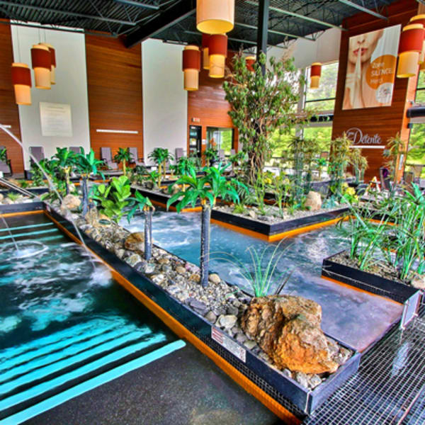 Noah Spa Scott