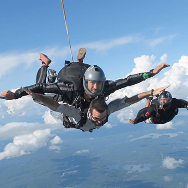 parachutisme_adrenaline_1