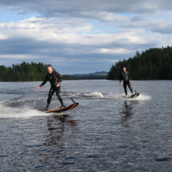 propulsion_surf_1