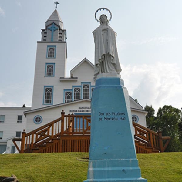 sanctuaire_diocesain_notre_dame_de_pointe_navarre_1