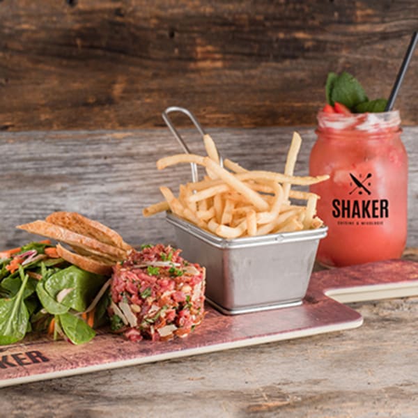 SHAKER Kitchen & Mixology