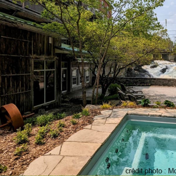 spa_de_lauberge_le_moulin_wakefield_1