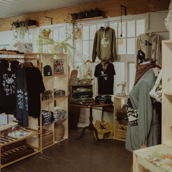 Intérieur de la boutique.