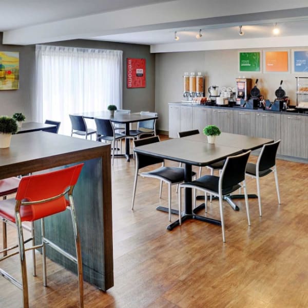 Comfort Inn Rivière-du-Loup - Breakfast room