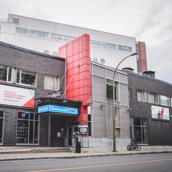 Façade de La Maison Théâtre.