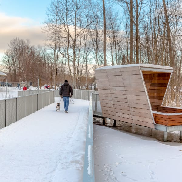 The Parc-nature de la Pointe-aux-Prairies in winter.