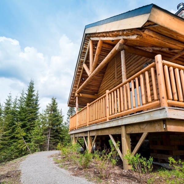 Cabins at parc national des Monts-Valin