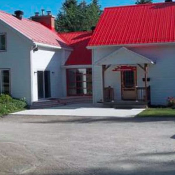 domaine_de_la_riviere_aux_pignons_rouges_1