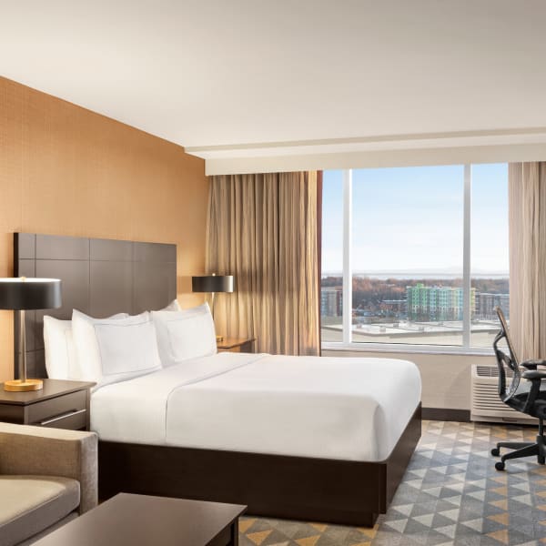 holiday_inn_pointe_claire_1
