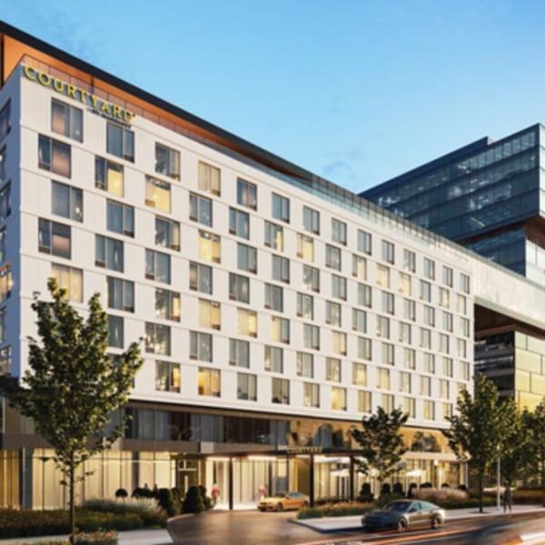 hotel_courtyard_marriott_montreal_laval_1
