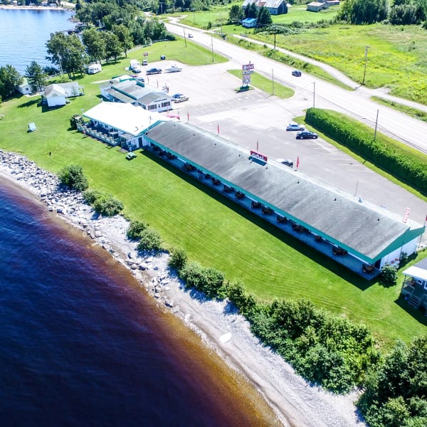 motel_lac_st_jean_1