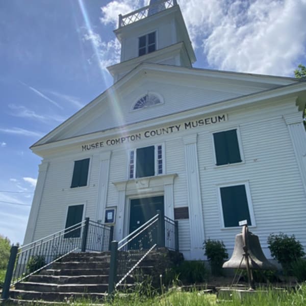 musee_de_la_societe_dhistoire_du_comte_de_compton_1