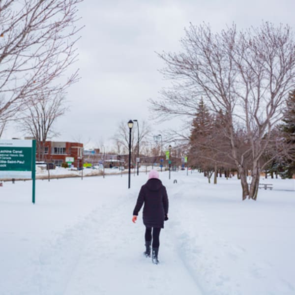 Bike path on the banks of the St. Lawrence River