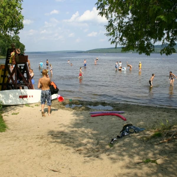 plage_municipale_du_lac_nominingue_1