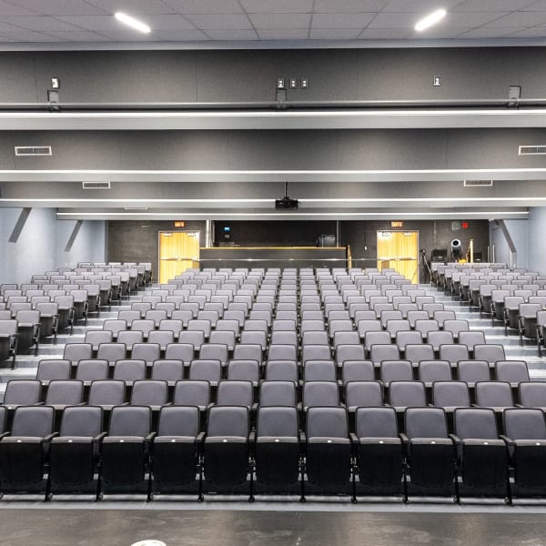 Salle Desjardins de la Petite-Nation.