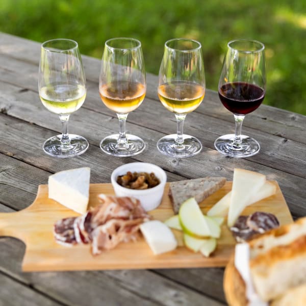 Dégustation au Vignoble Les Vallons de Wadleigh.