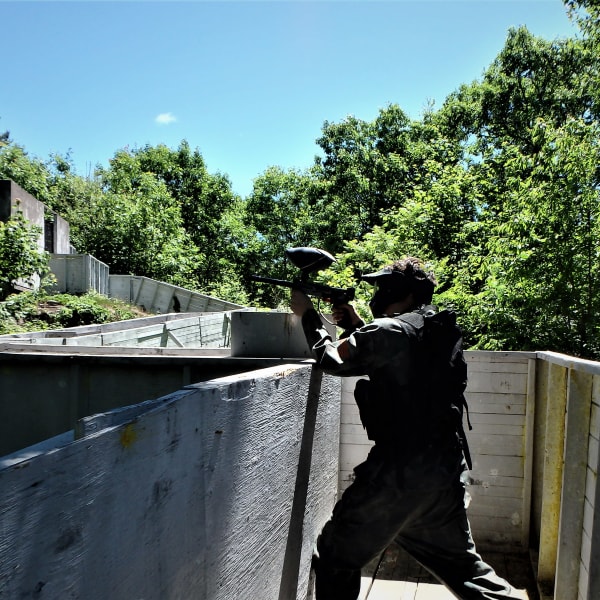 Warzone Paintball & Airsoft.