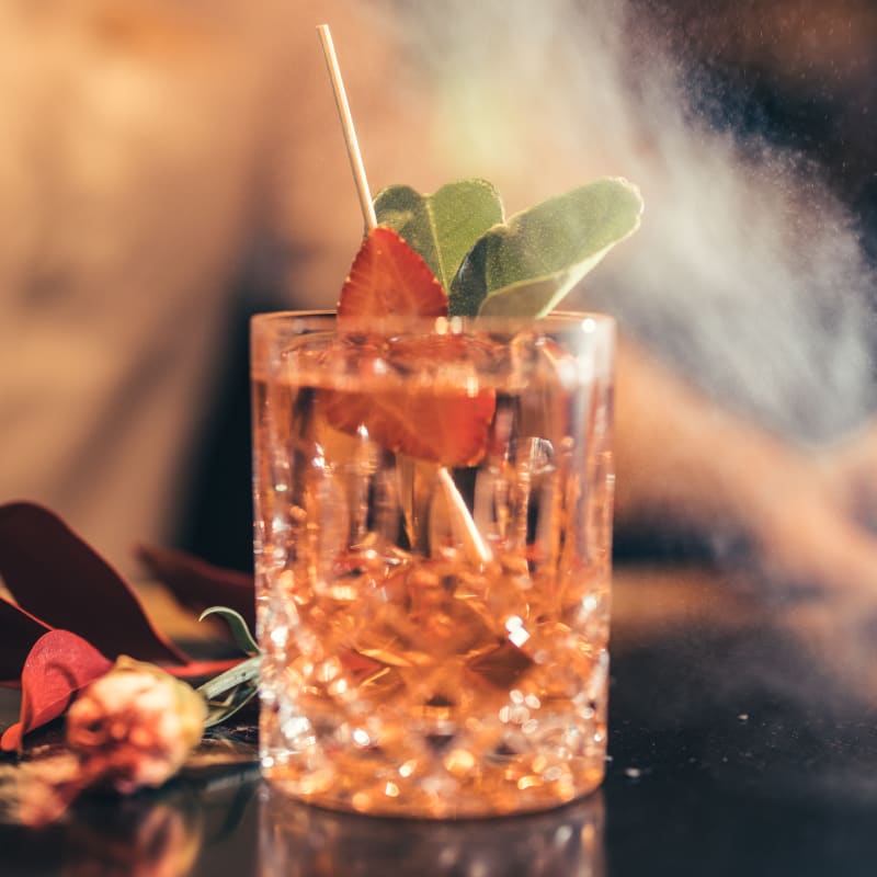 Cocktail at the 1608 bar - Fairmont Le Château Frontenac