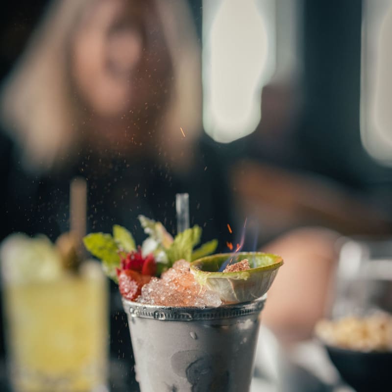 Cocktail at the 1608 bar - Fairmont Le Château Frontenac