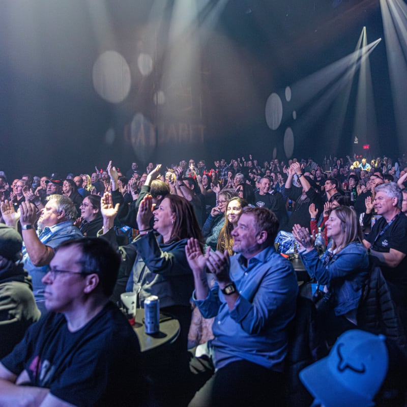 Crowd attending a show at the Amphithéâtre Cogeco