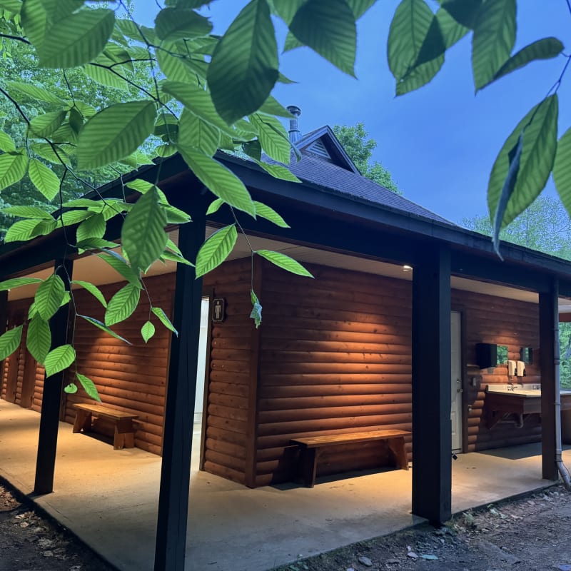 Sommet Morin Heights’ Camping and Cabins