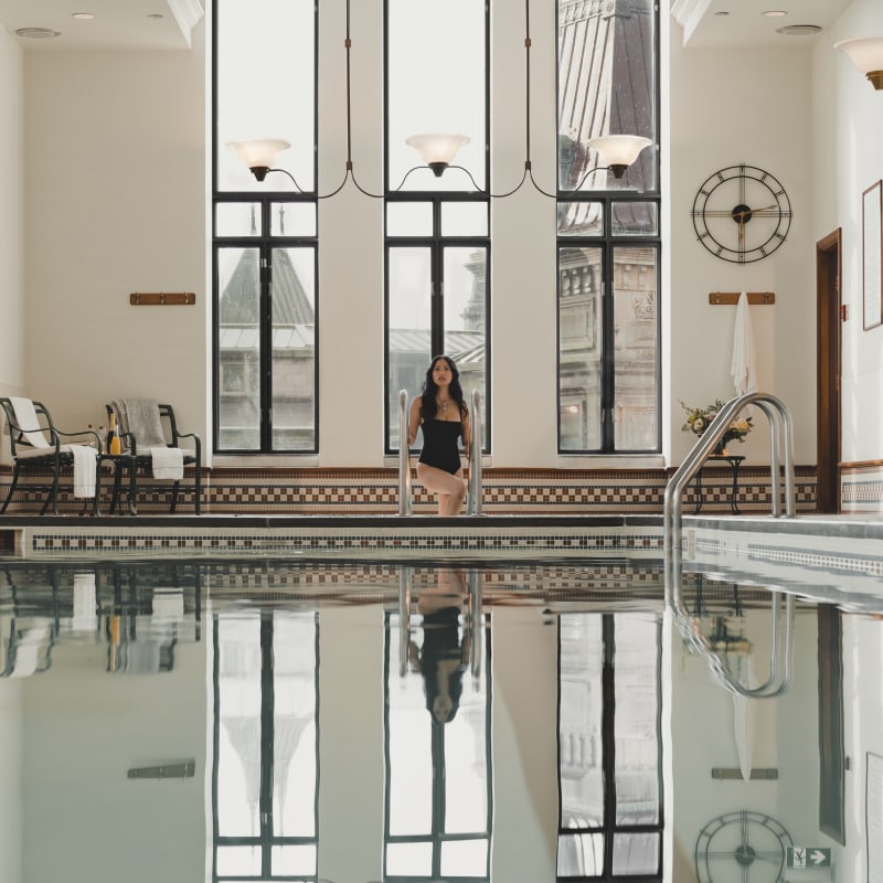 Piscine intérieure du Château Frontenac.