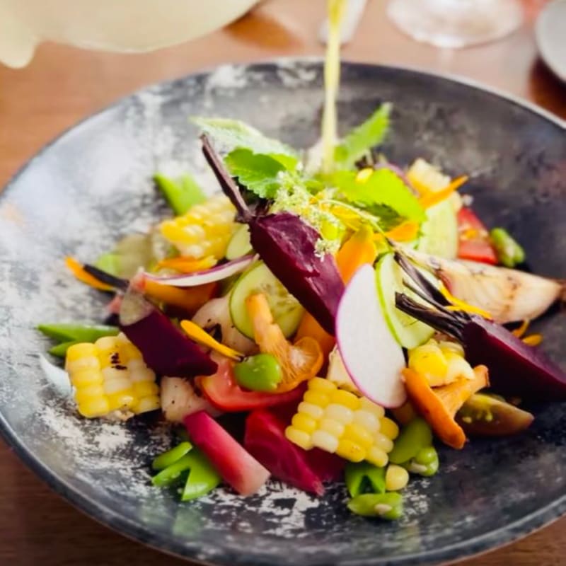 Une assiette de salade