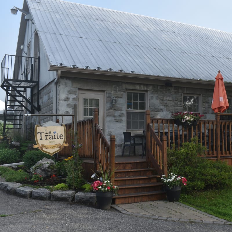 Extérieur du Bistro La Traite
