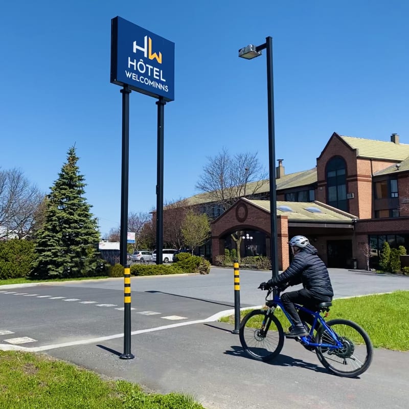 Hôtel WelcomINNS Boucherville