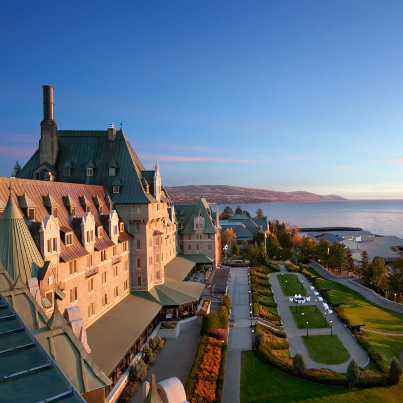 This summer, treat yourself to a stay in the Fairmont Hotels in Quebec - Fairmont Le Manoir Richelieu