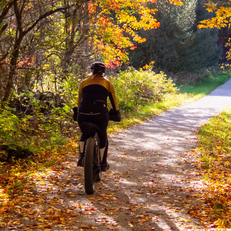 How to make fall last longer in Quebec