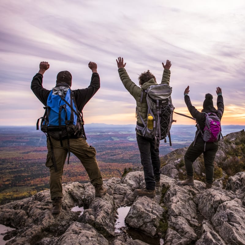 How to make fall last longer in Quebec