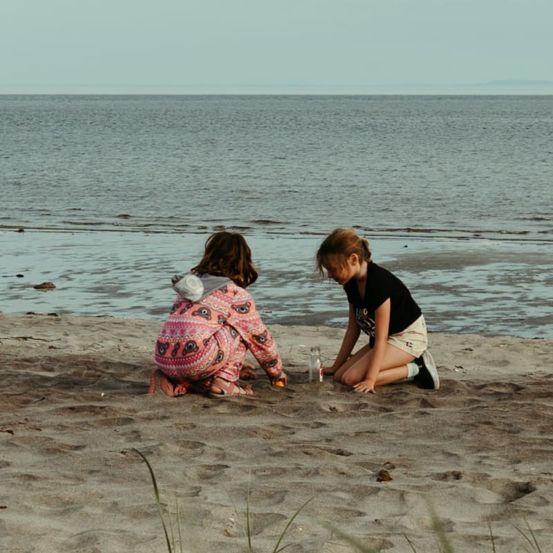 Discover Côte-Nord your way - Endless beaches in Côte-Nord