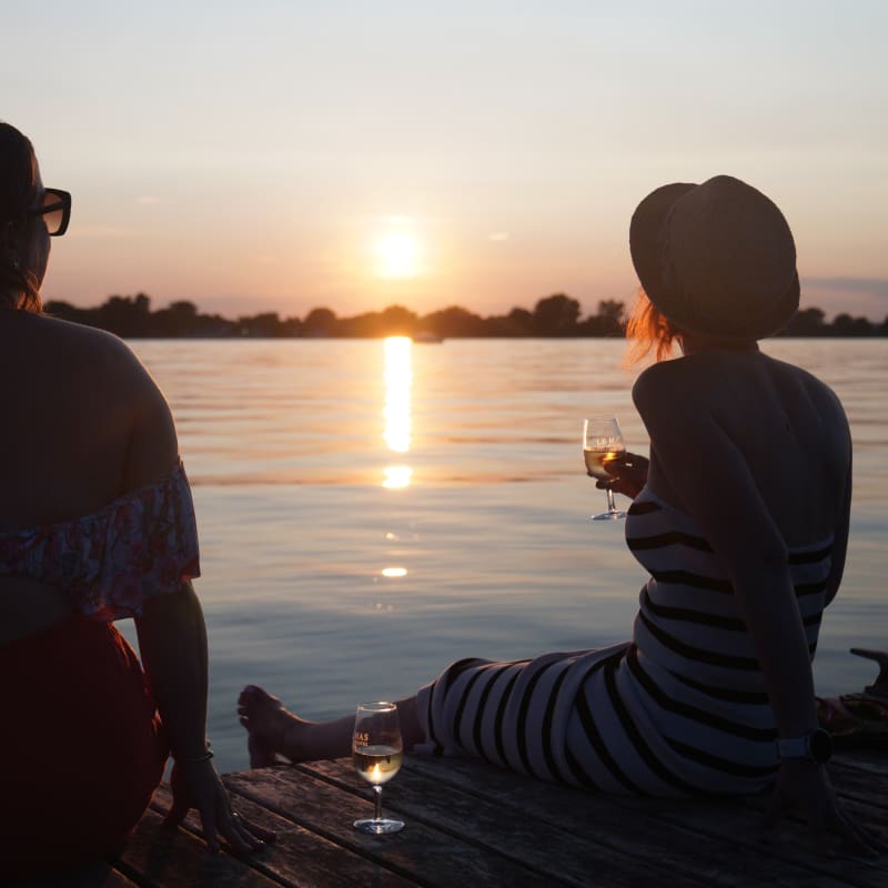 Haut-Richelieu: your destination for summer fun! - Sunset at Domaine Pourki