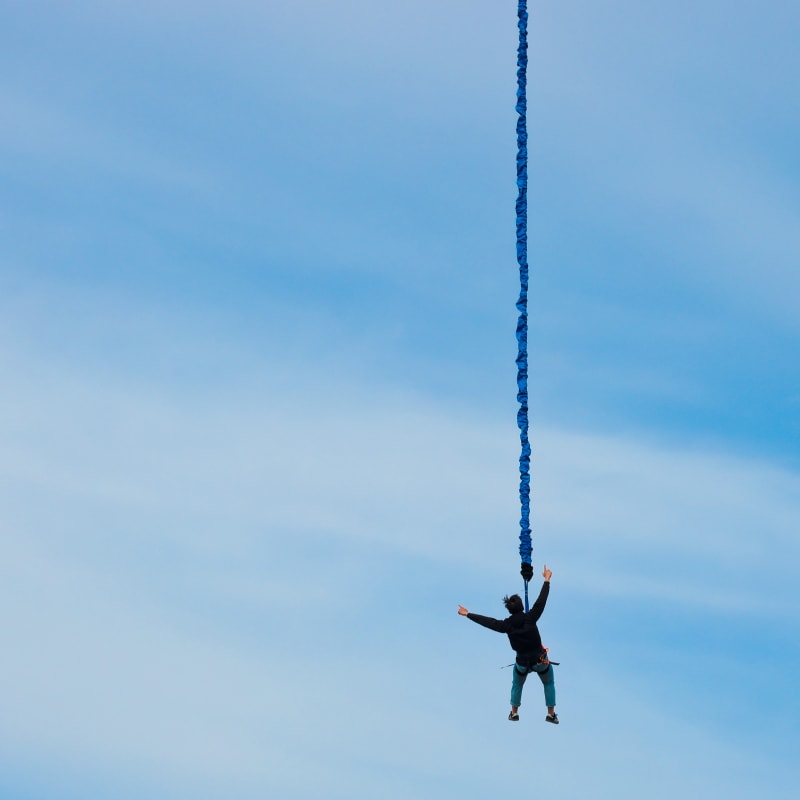 Saut à l'élastique