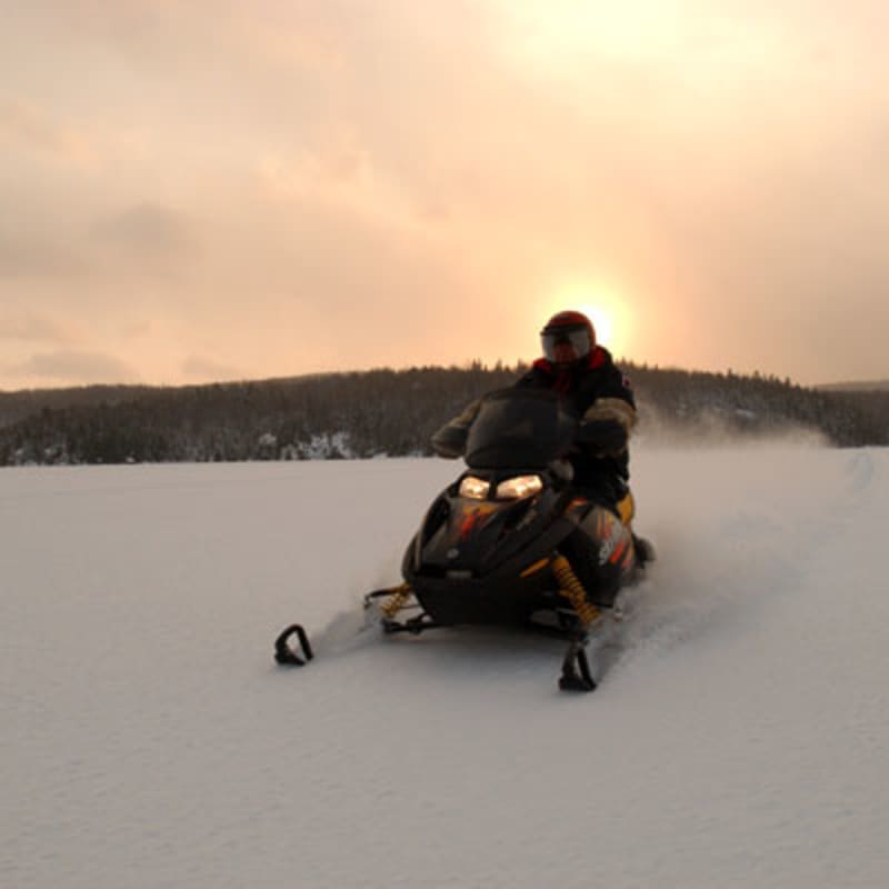 auberge_lac_a_leau_claire_6_h