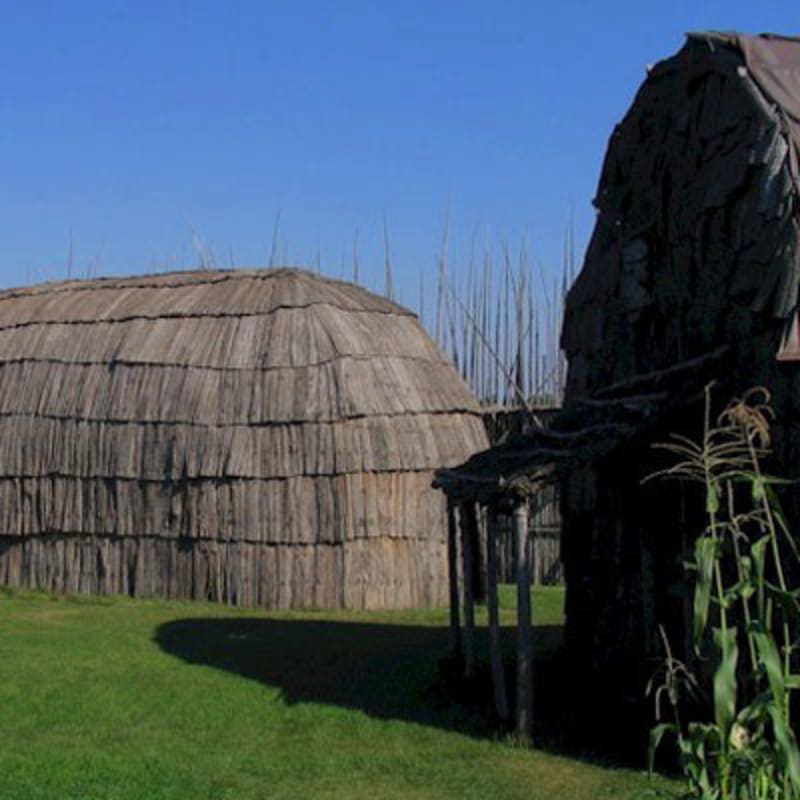 centre_dinterpretation_du_site_archeologique_droulerstsiionhiakwatha_5