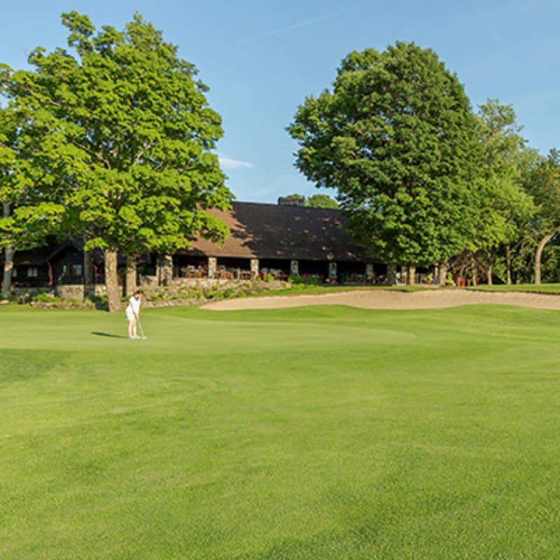 club_de_golf_du_fairmont_le_chateau_montebello_4
