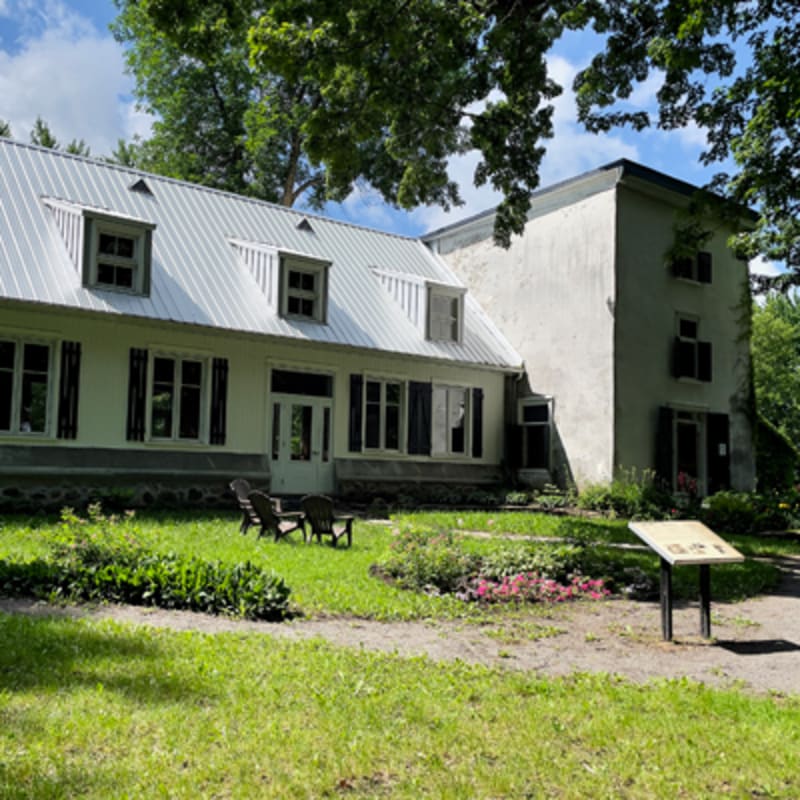 domaine_seigneurial_sainte_anne_2