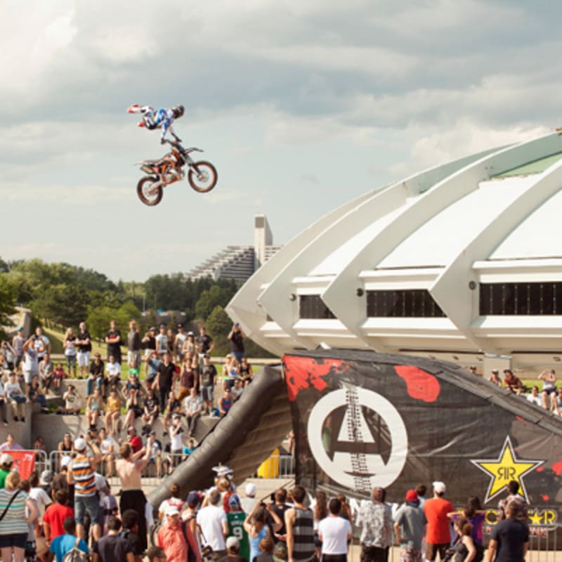 esplanade_du_parc_olympique_2