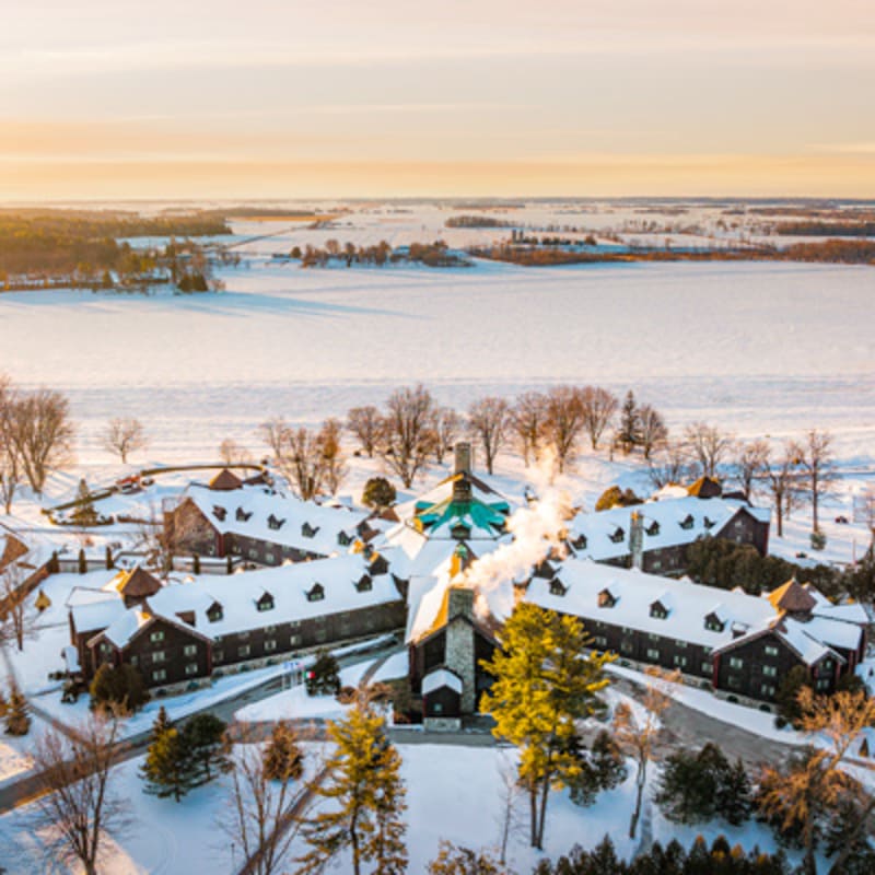 fairmont_le_chateau_montebello_1_h