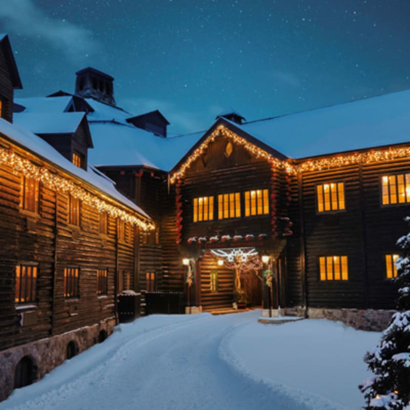 fairmont_le_chateau_montebello_6_h
