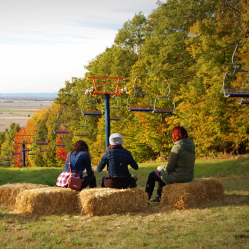 festival_des_couleurs_au_centre_de_ski_mont_rigaud_4