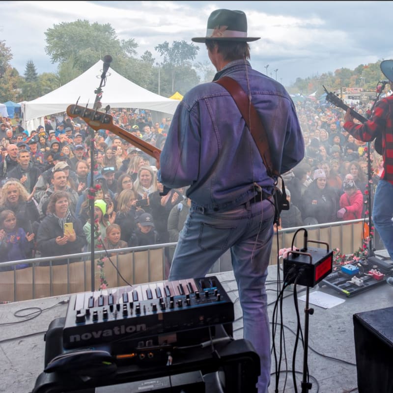 festival_des_couleurs_de_rigaud_4_a