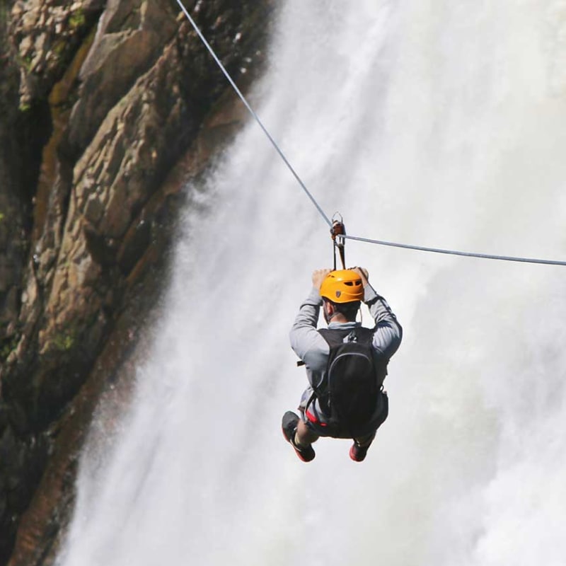 la_tyrolienne___parc_de_la_chute_montmorency_1
